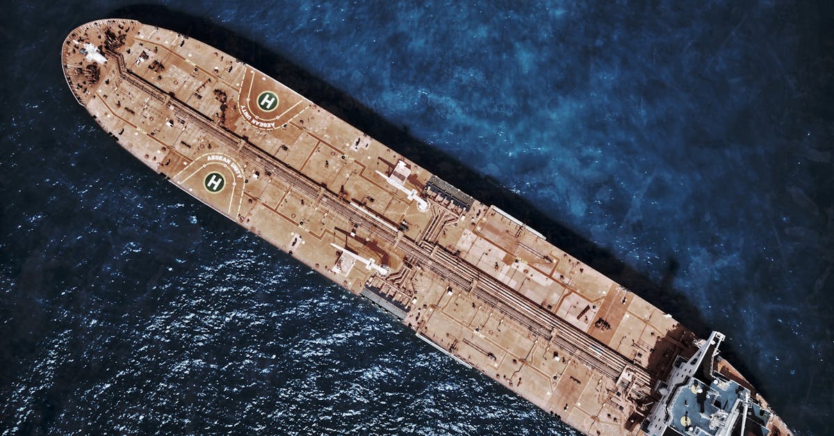 Tanker hit by unknown projectiles off UAE's Fujairah, UKMTO 